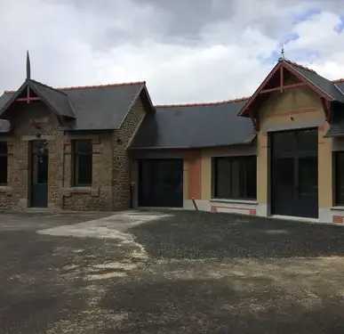 Fabricant de meubles Maen Roch-2